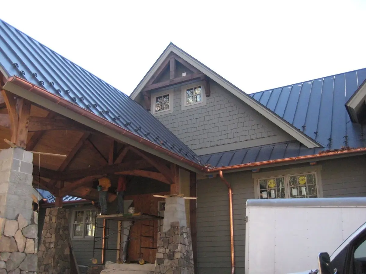 Craftsman Roofing team delivering quality roofing work in Quinnipiac Meadows